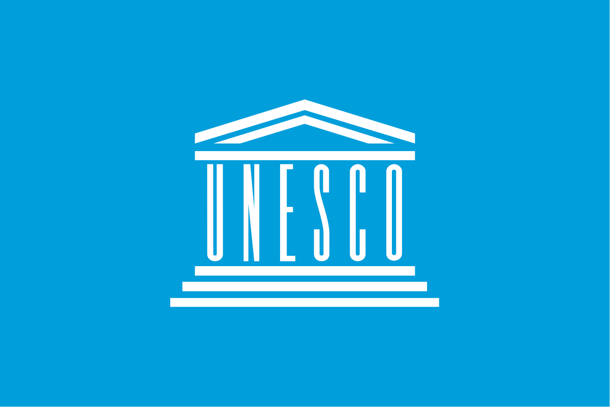 Flag_of_UNESCO.svg.png